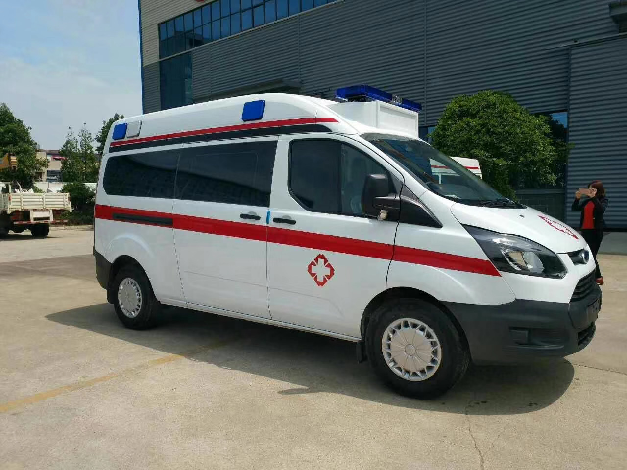 丁青县出院转院救护车